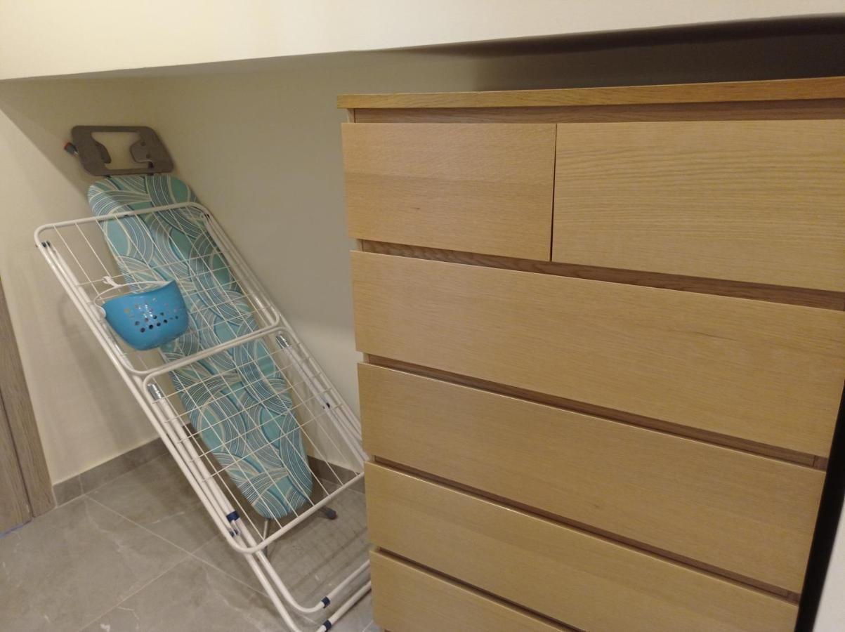 Minimal Two-Floor Apartment Szaloniki Kültér fotó
