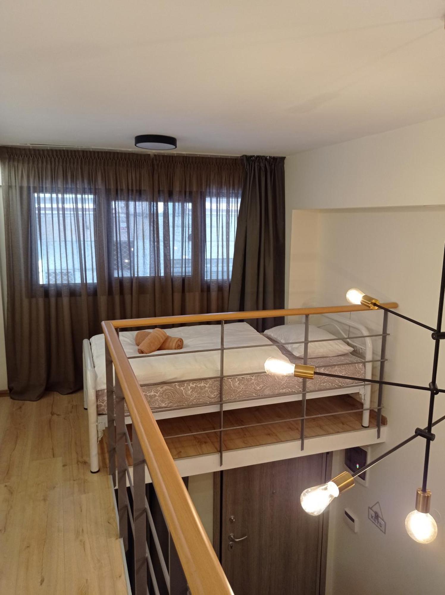 Minimal Two-Floor Apartment Szaloniki Kültér fotó